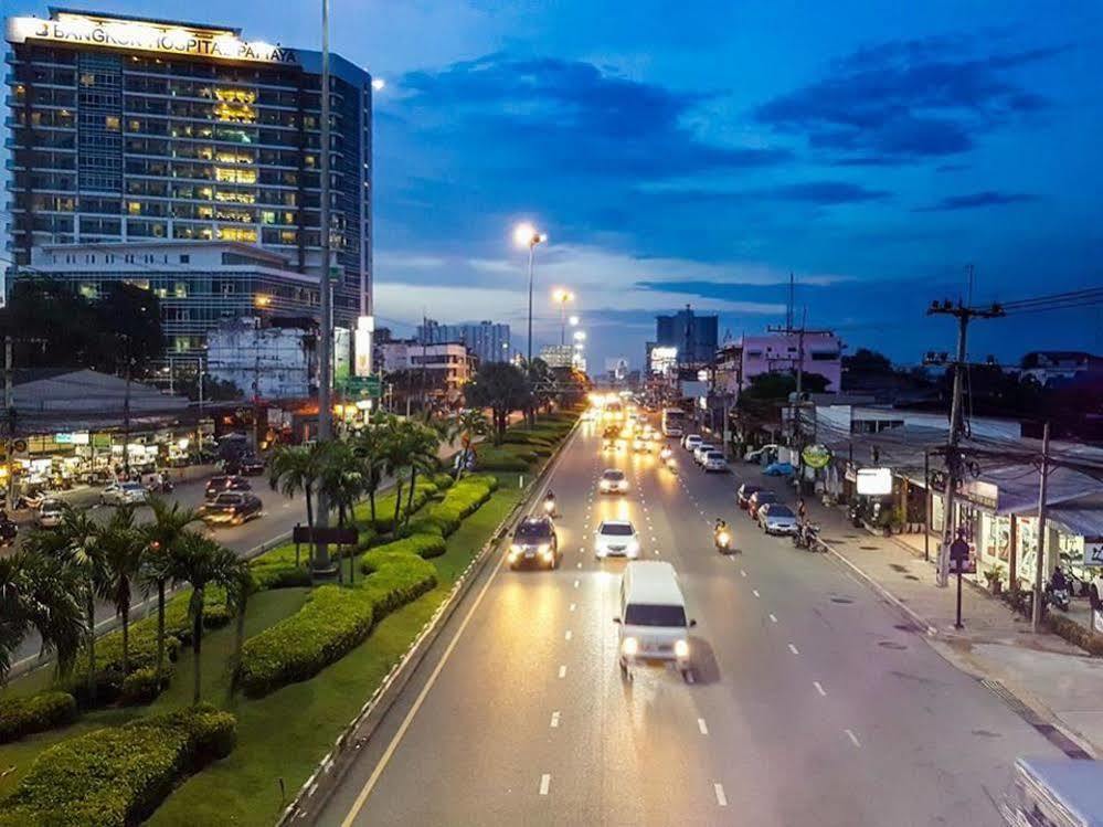 Pc Place Pattaya Ngoại thất bức ảnh